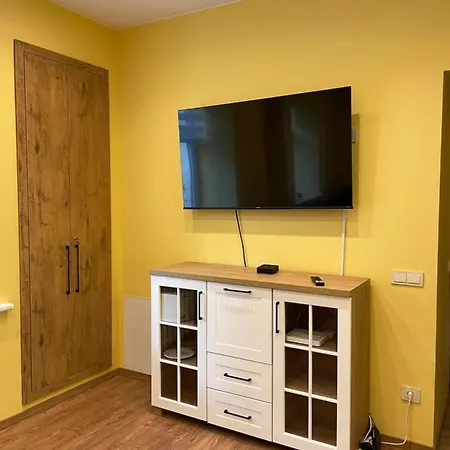 16 Voke Vista Apartment